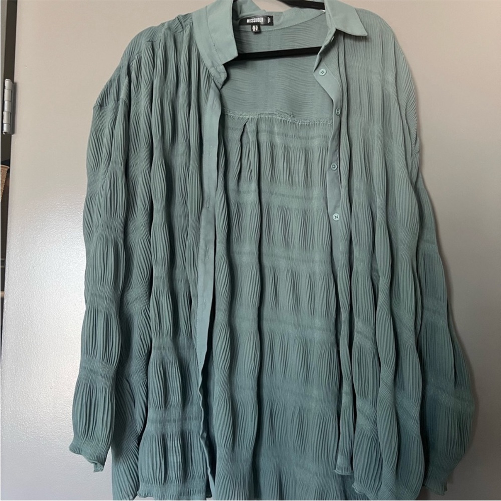Women's Crinkled Button-Front Blouse- Sage Green
